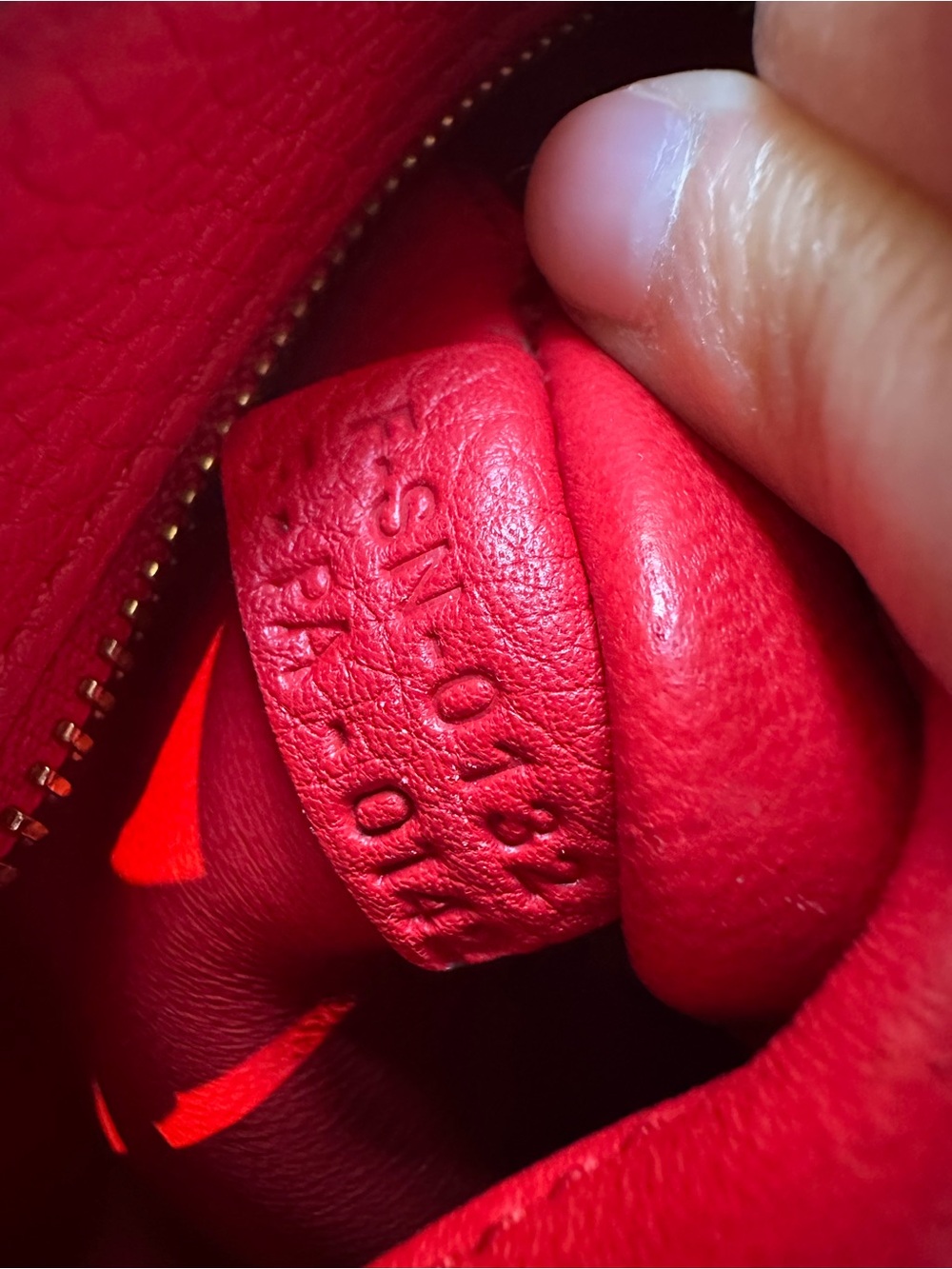 CELINE Red Grained Leather And Suede Medium Trapeze Bag - Picture 6 of 16